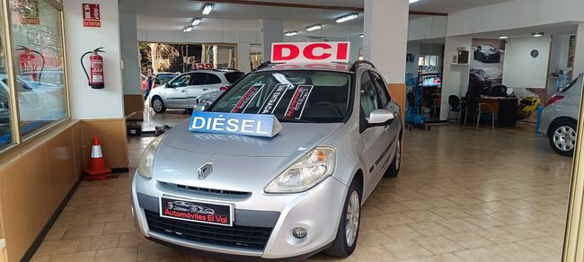 RENAULT Clio (GRAND TOUR 1500 DCI 90CV) en Madrid
