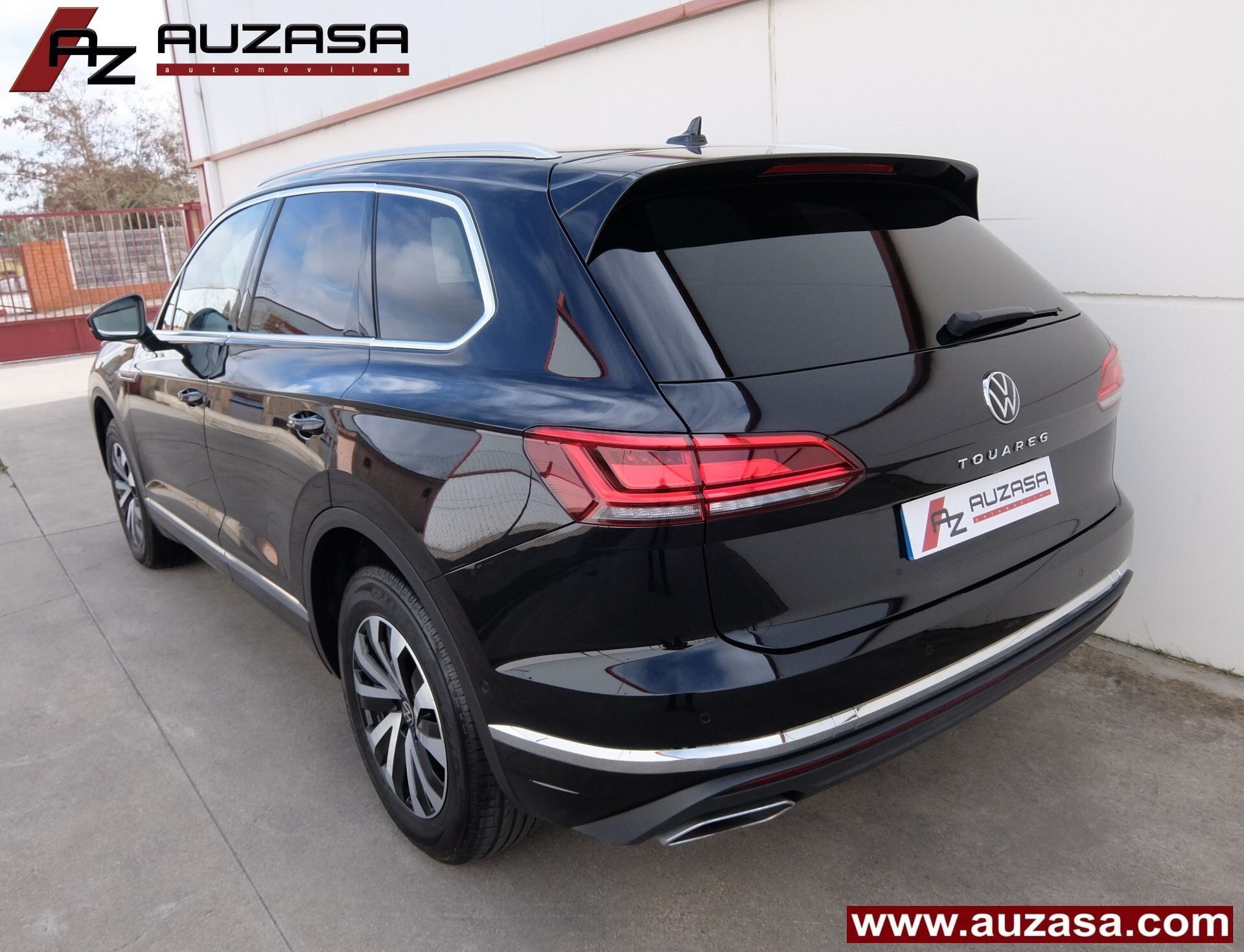 Foto del VOLKSWAGEN Touareg 3.0TDI V6 R-Line Individual Tip. Elegance 4M 170kW