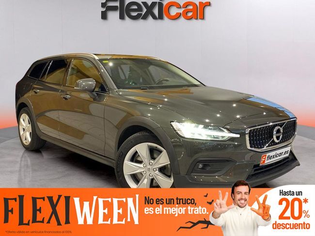 VOLVO V60 (2.0 B4 (D) AWD Cross Country Pro AUTO) en Coruña, A