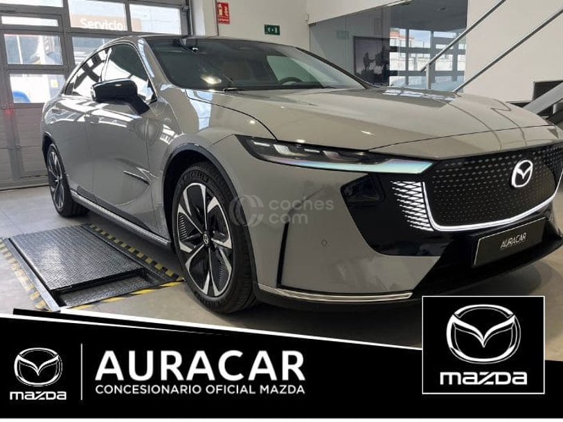 Foto del MAZDA Mazda 6e e EV Gran Autonomía Takumi 245