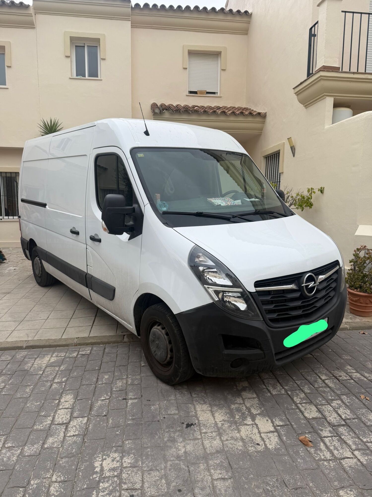 Foto del OPEL Movano Fg. 2.2 BlueHDI Base 140 L2H2 3500