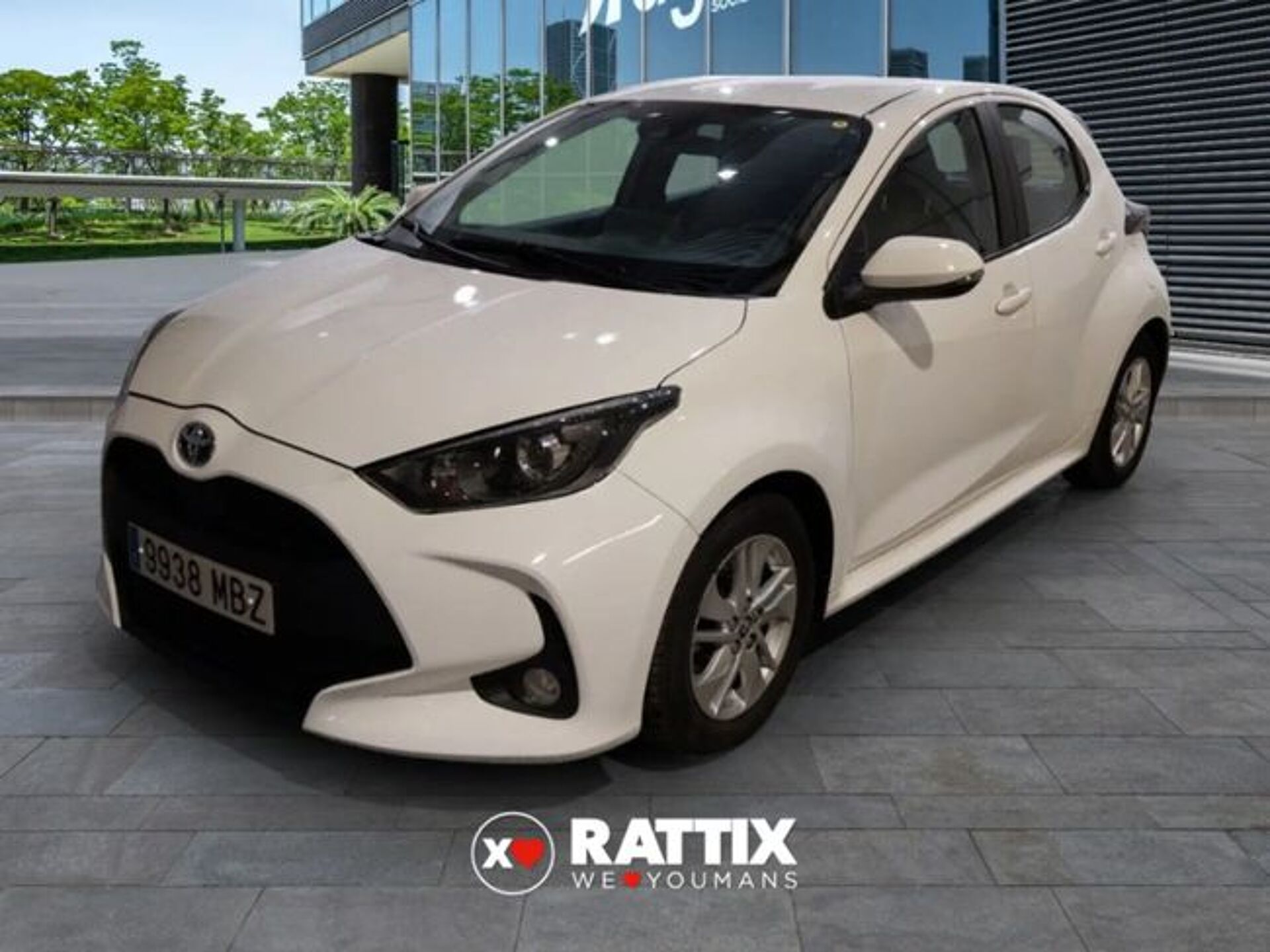 Imagen 2 de TOYOTA Yaris