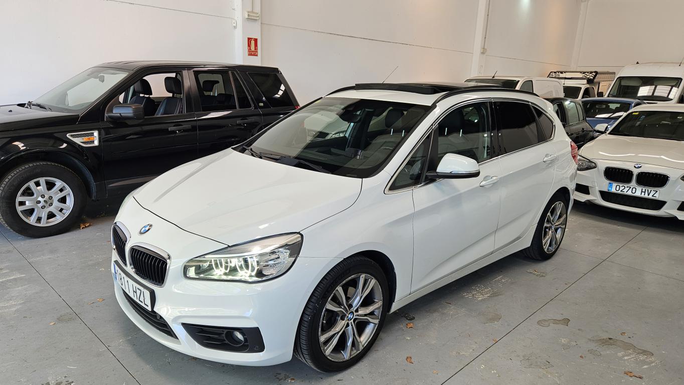 BMW Serie 2 (218d Active Tourer Sport) en Tarragona
