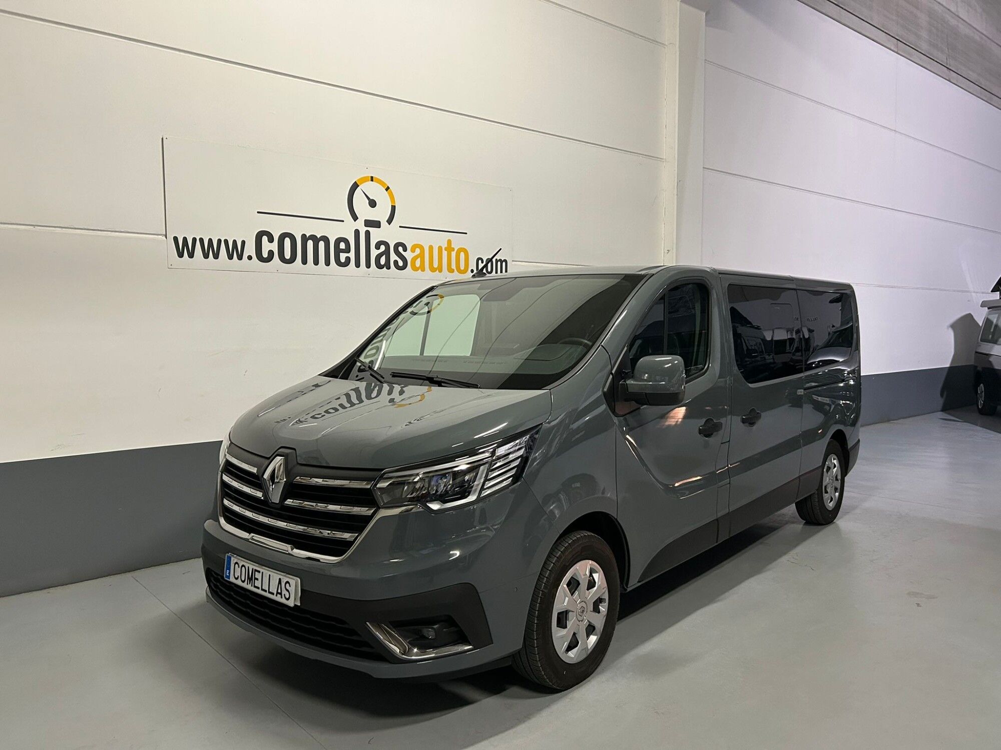 Foto del RENAULT Trafic Passenger 2.0dCi Energy Blue Largo 110kW