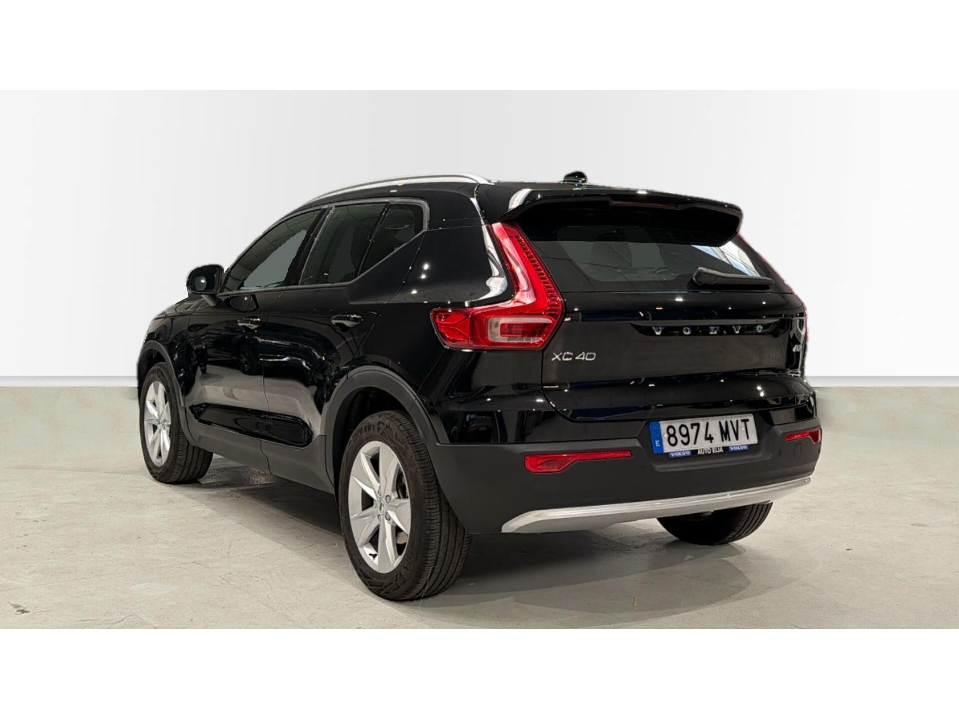 Imagen 2 de VOLVO XC40