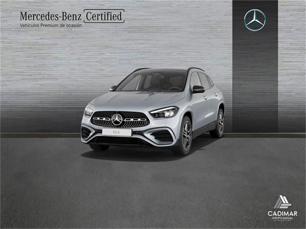 MERCEDES Clase GLA (GLA 200 D) en Cádiz