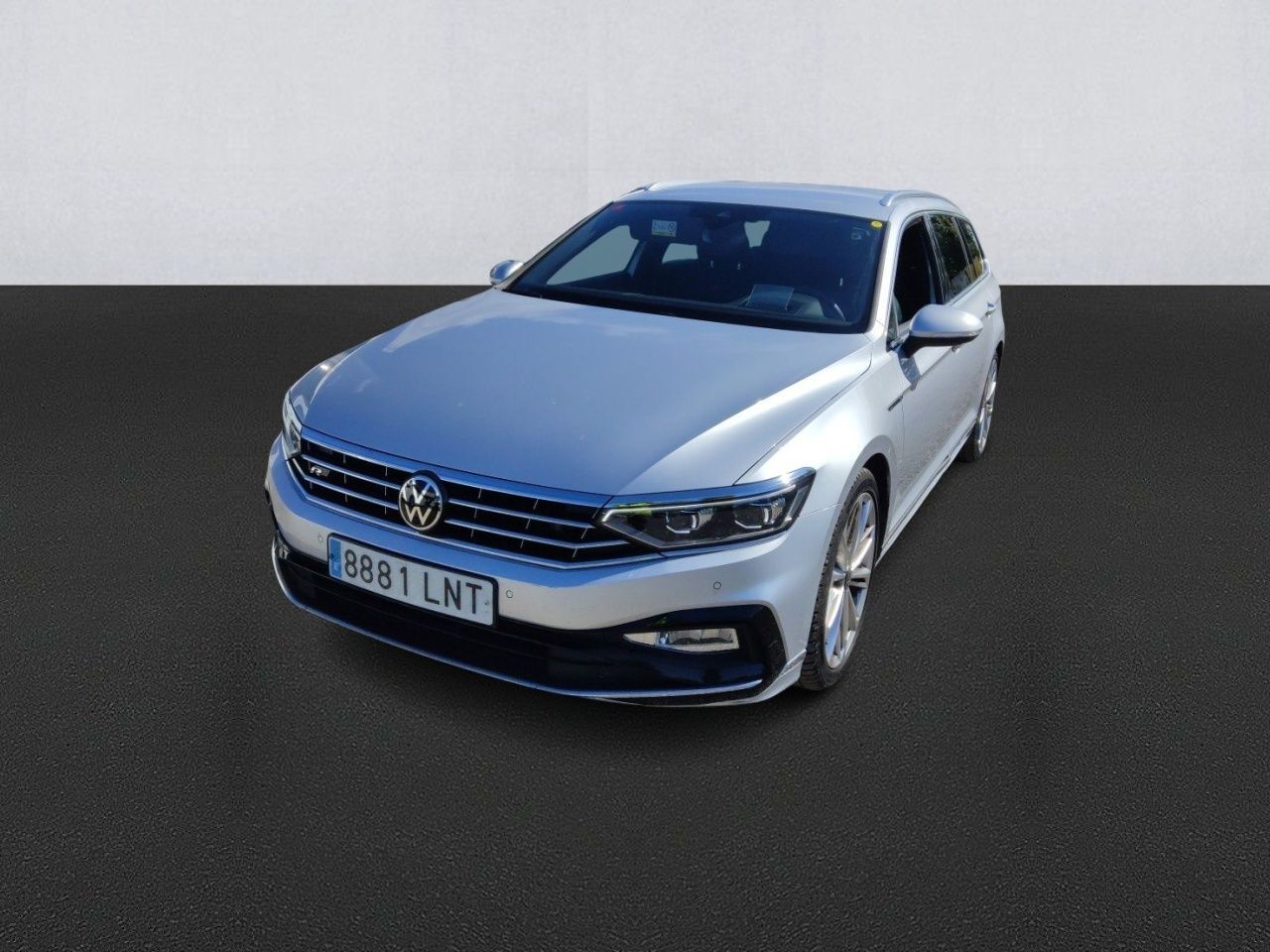 VOLKSWAGEN Passat (R-Line 1.5 TSI 110 kW (150 CV) DSG) en Madrid