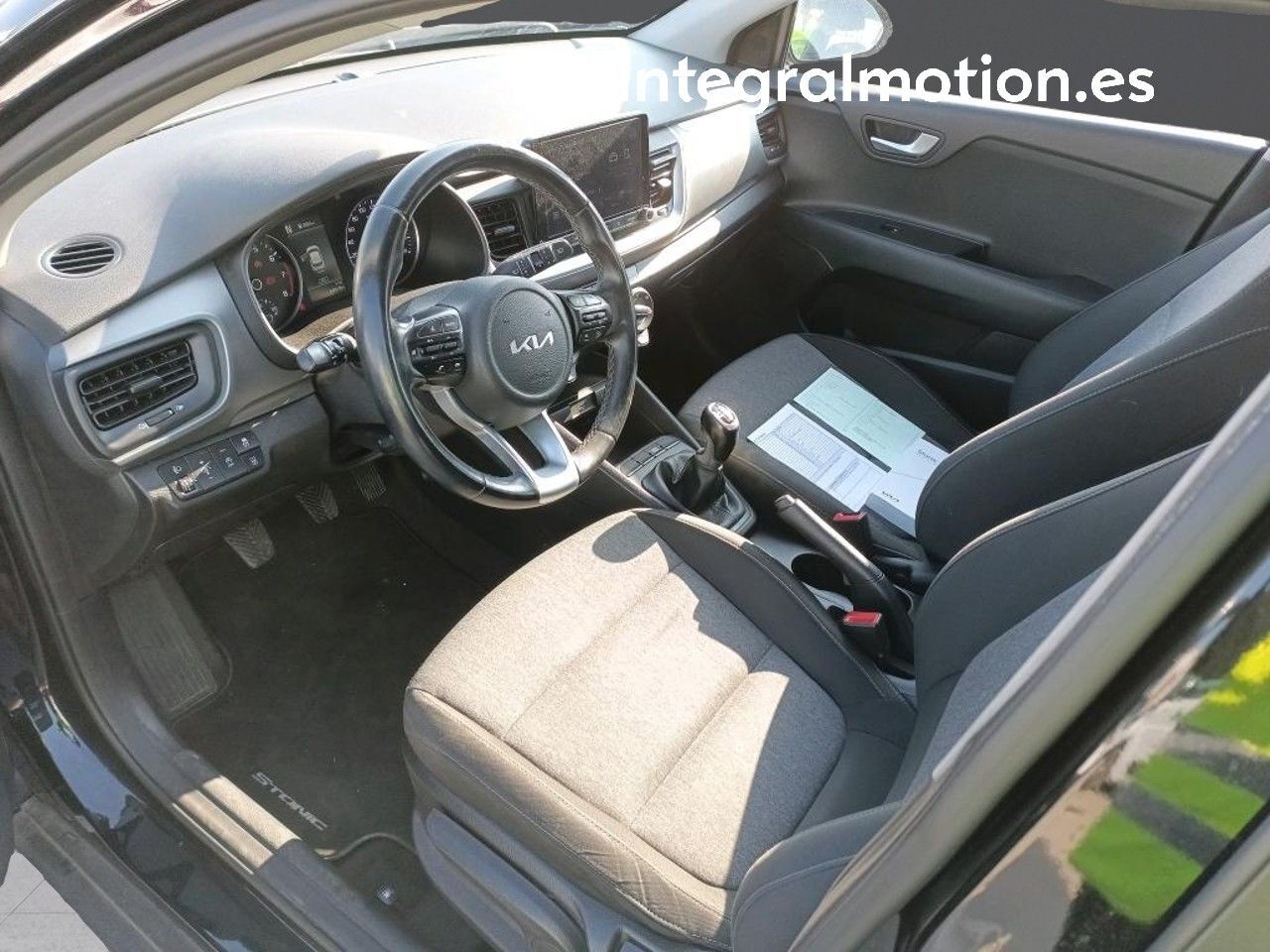 Foto del KIA Stonic 1.0 T-GDi MHEV iMT Concept Plus 100
