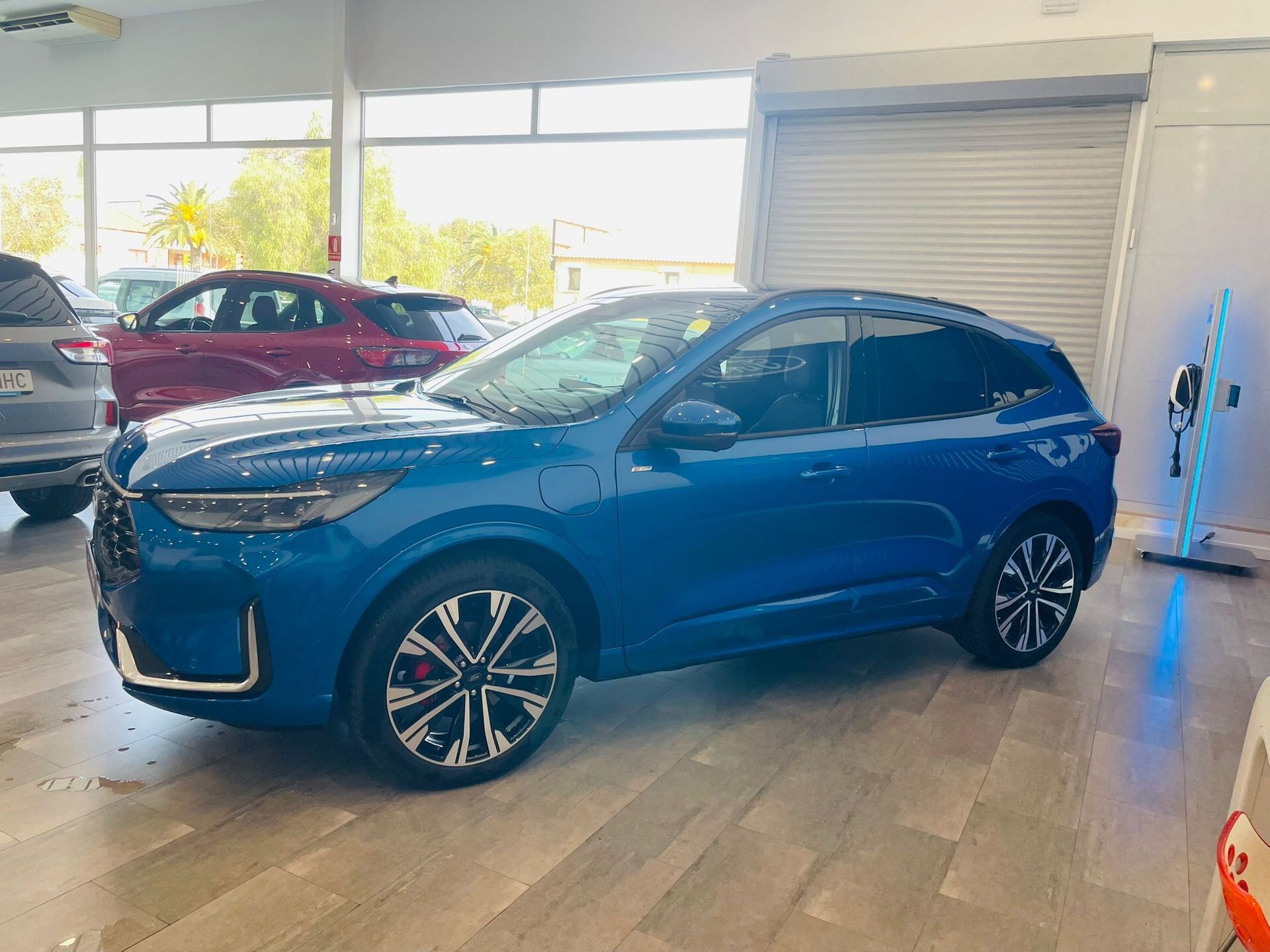 Foto del FORD Kuga 2.5 Duratec PHEV ST-Line X 4x2