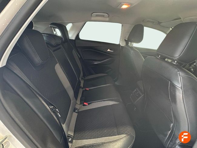 Foto del OPEL Grandland X 1.2T S&S Design Line Aut. 130