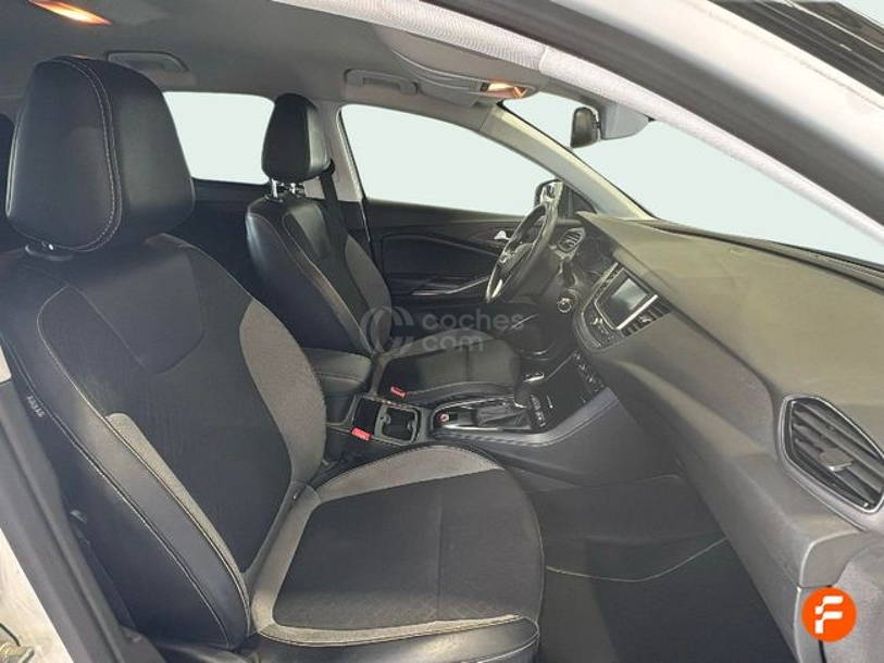 Foto del OPEL Grandland X 1.2T S&S Design Line Aut. 130