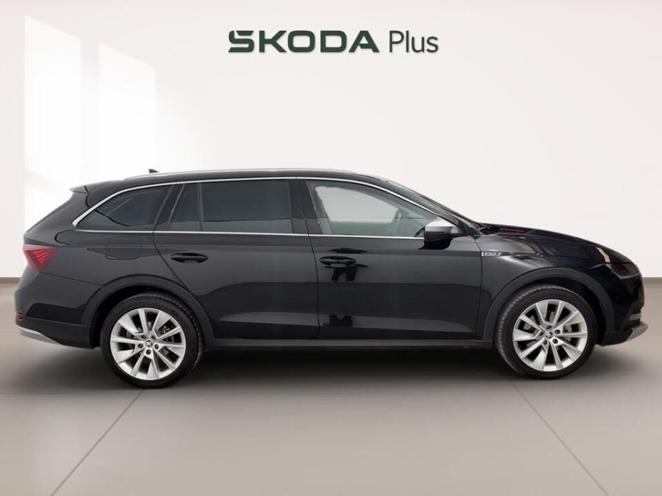 Foto del SKODA Octavia Combi 2.0TDI Scout 147kW DSG 4x4