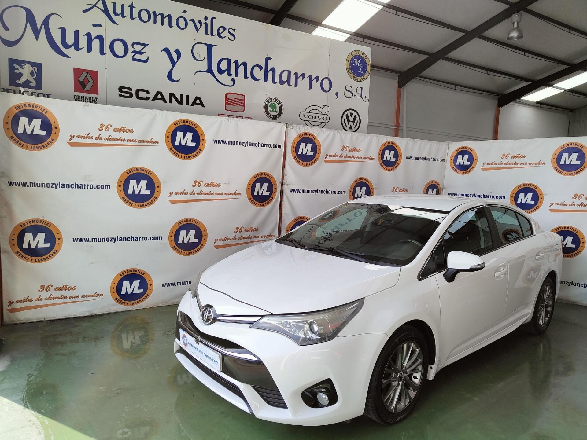 Imagen 2 de TOYOTA Avensis