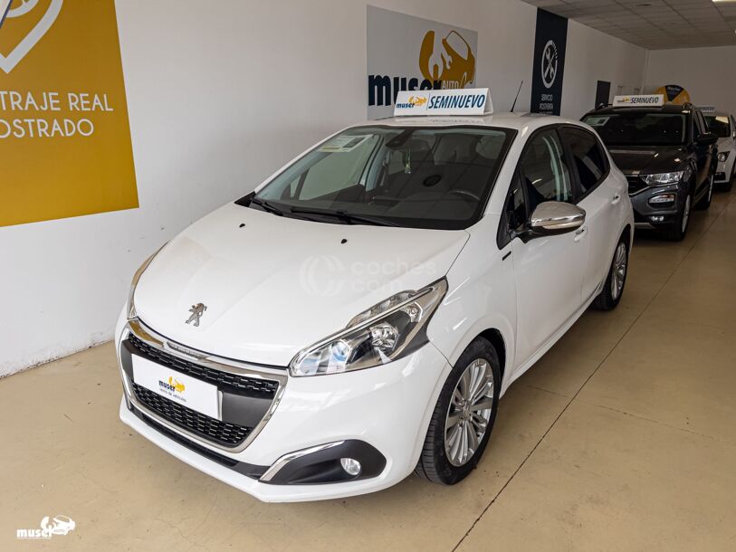 Foto del PEUGEOT 208 1.5BlueHDi S&S Signature 100