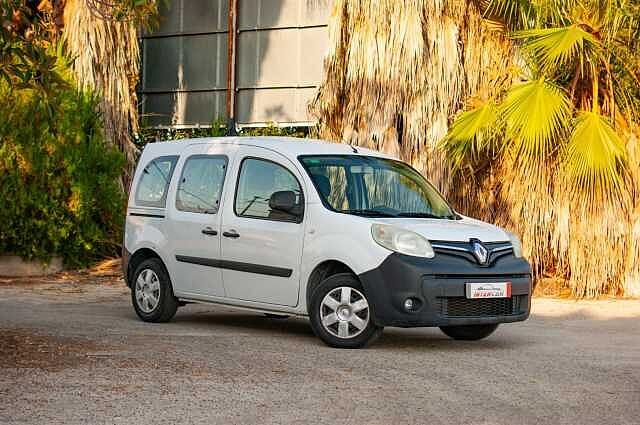 RENAULT Kangoo (Kangoo ES - Mon5 1.9 dCi, 4x4 Privilege, 2005 - 2005) en Mu