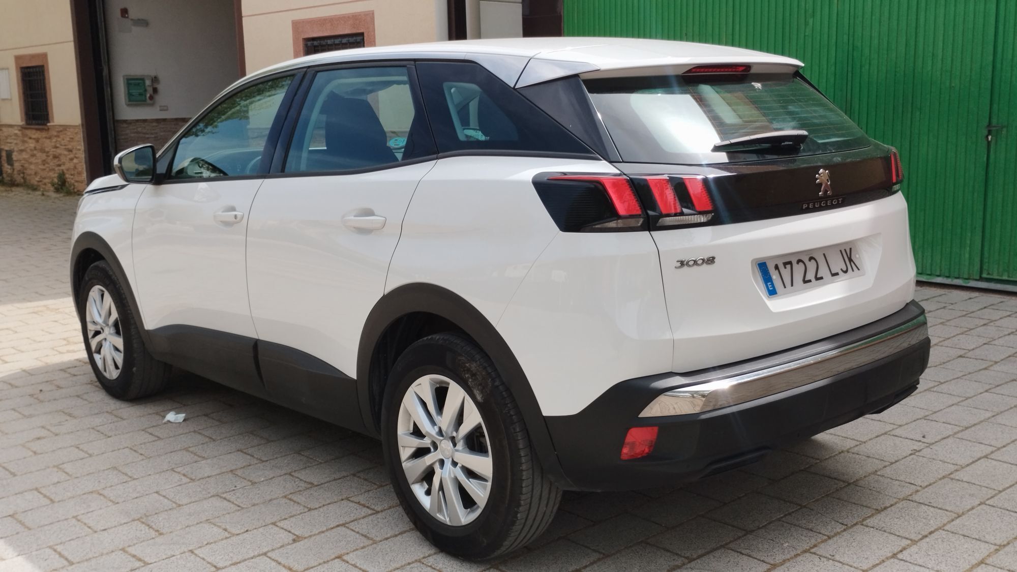 Foto del PEUGEOT 3008 1.5BlueHDi Active Pack S&S 130