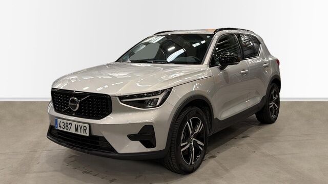 Foto del VOLVO XC40 B3 Plus Aut.