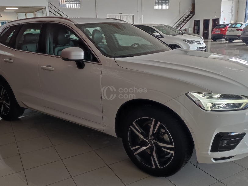 Foto del VOLVO XC60 D4 R-Design AWD