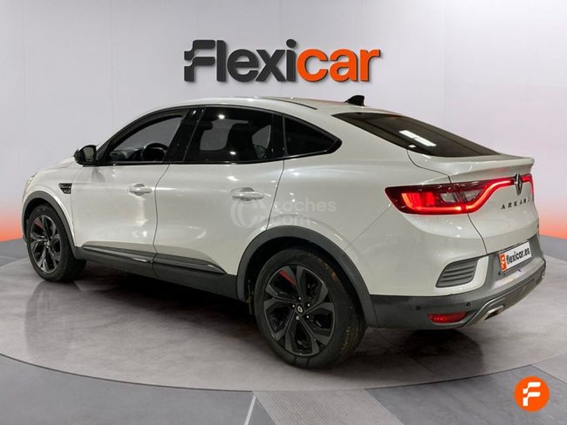 Foto del RENAULT Arkana 1.6 E-Tech Zen 105kW
