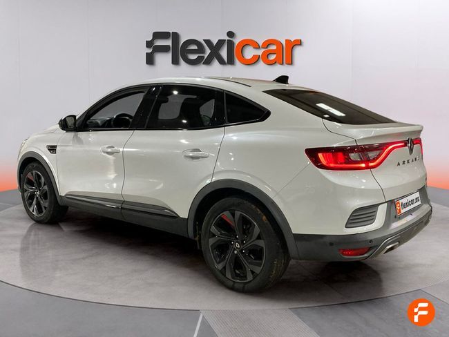 Foto del RENAULT Arkana 1.6 E-Tech Zen 105kW
