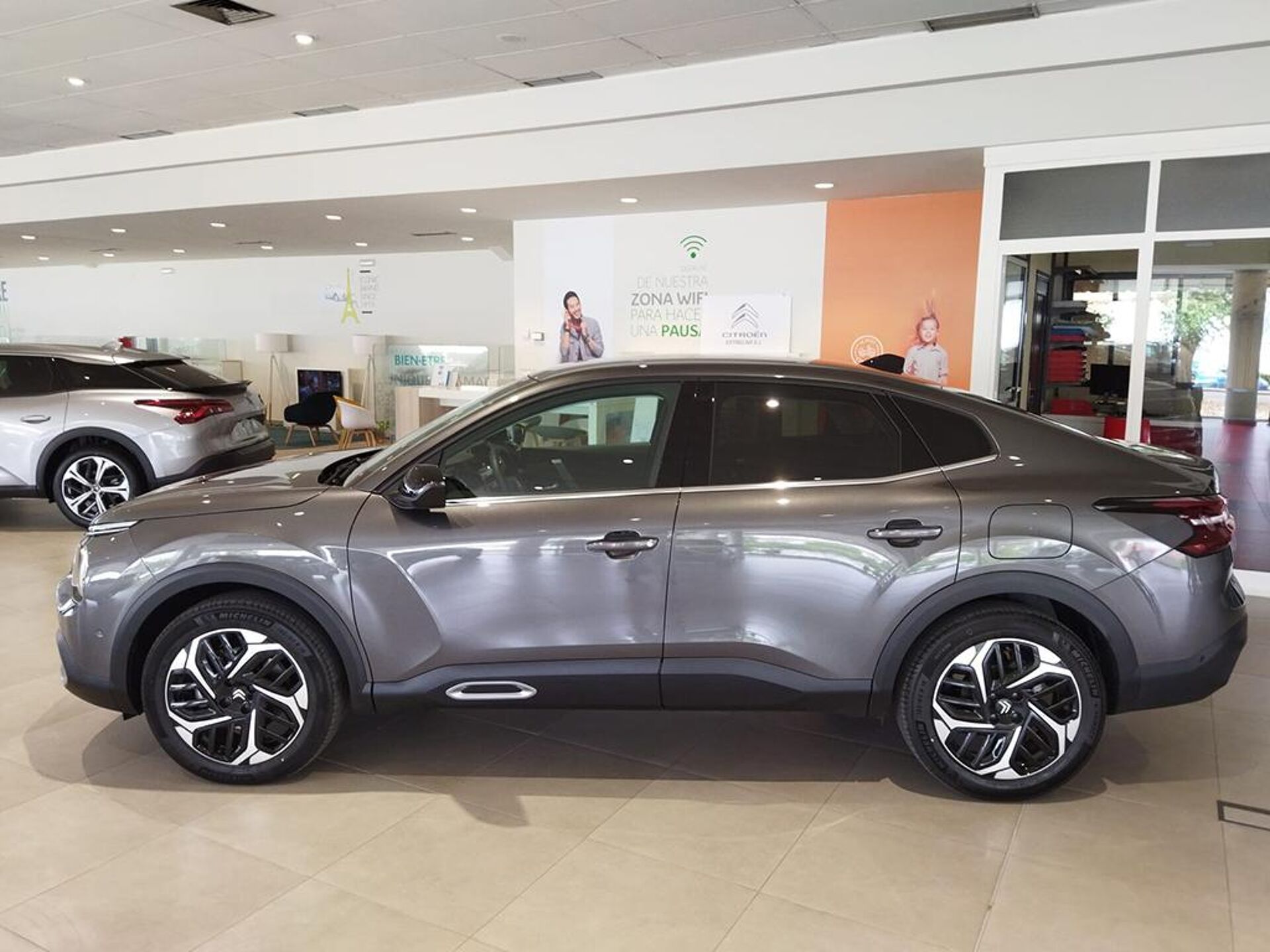 Imagen 3 de CITROEN C4 X