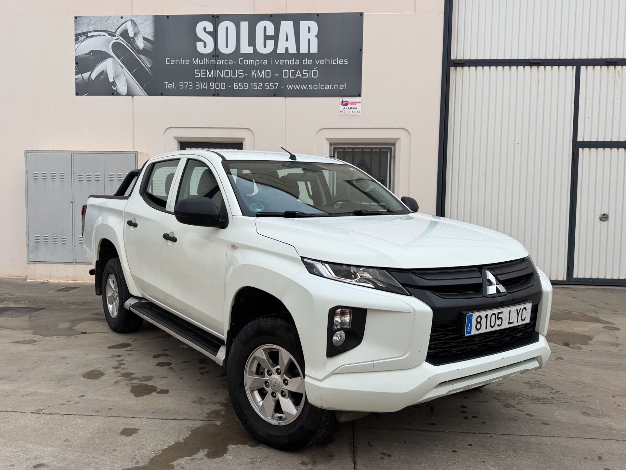 MITSUBISHI L200 (2.2DI-D Doble Cabina M-PRO) en Lleida