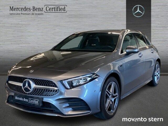 MERCEDES Clase A (250 e 160 kW (218 CV)) en Barcelona