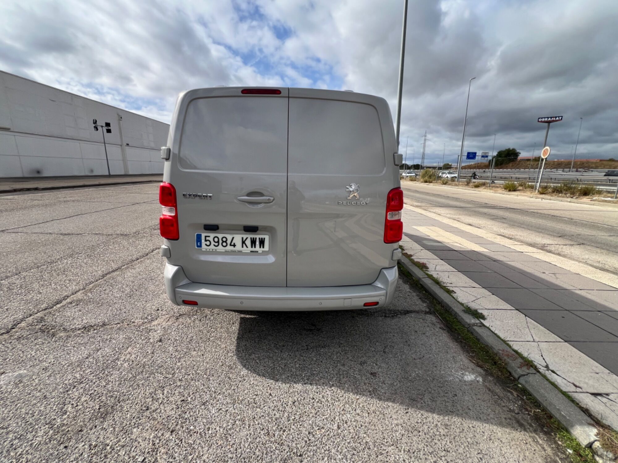 Foto del PEUGEOT Expert Fg. Long 2.0BlueHDi S&S Premium 120