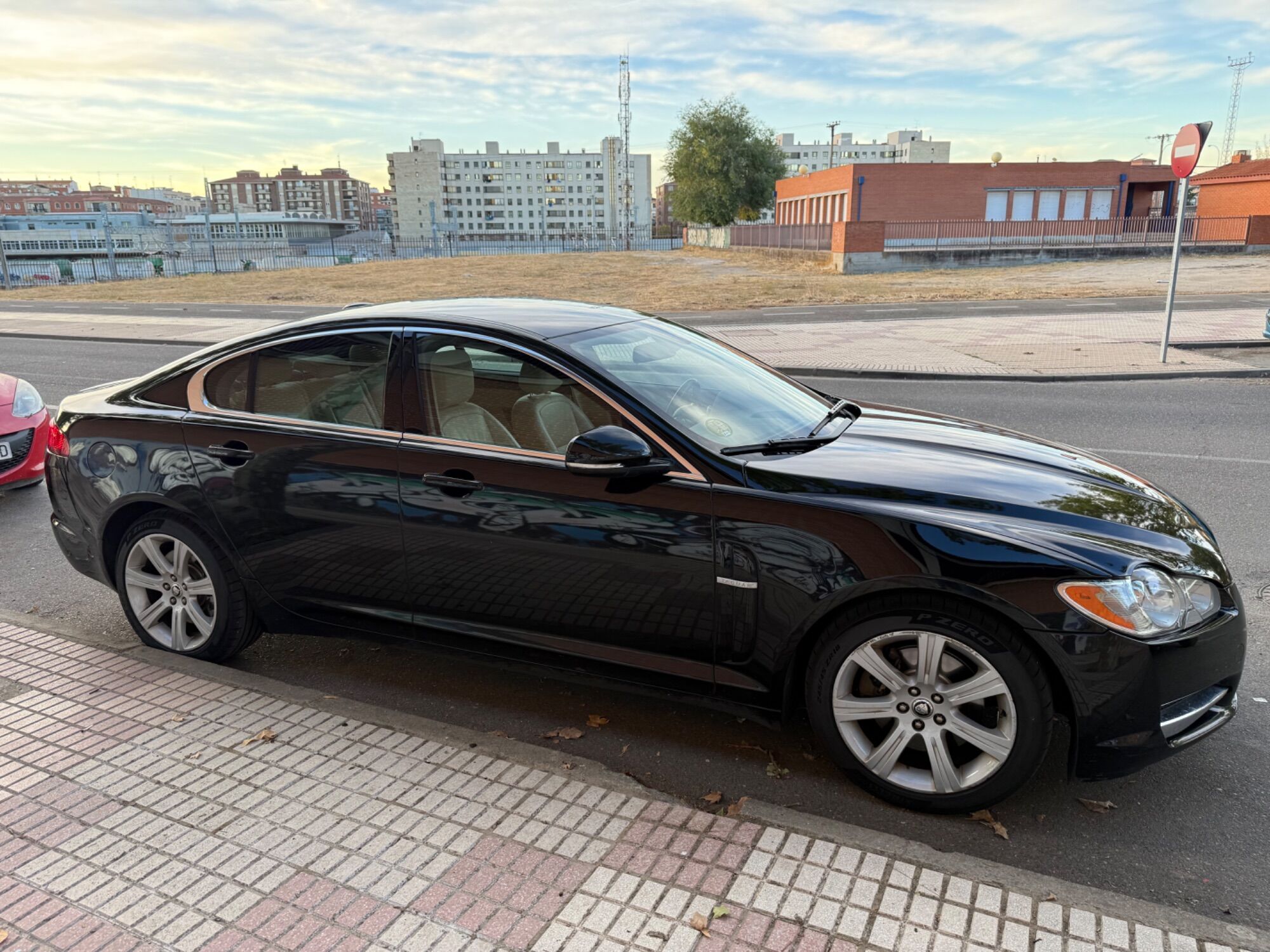 Foto del JAGUAR XF 3.0 V6 Luxury Aut.