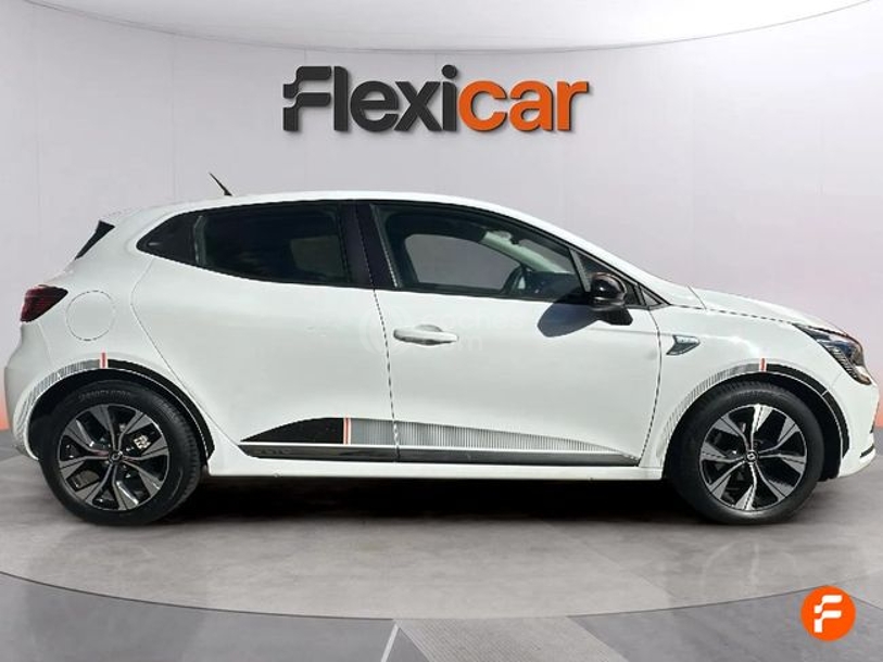 Foto del RENAULT Clio TCe Techno 67kW