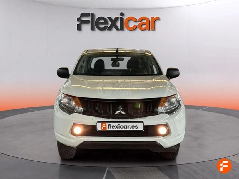 Foto del MITSUBISHI L200 2.5DI-D Double Cab Motion