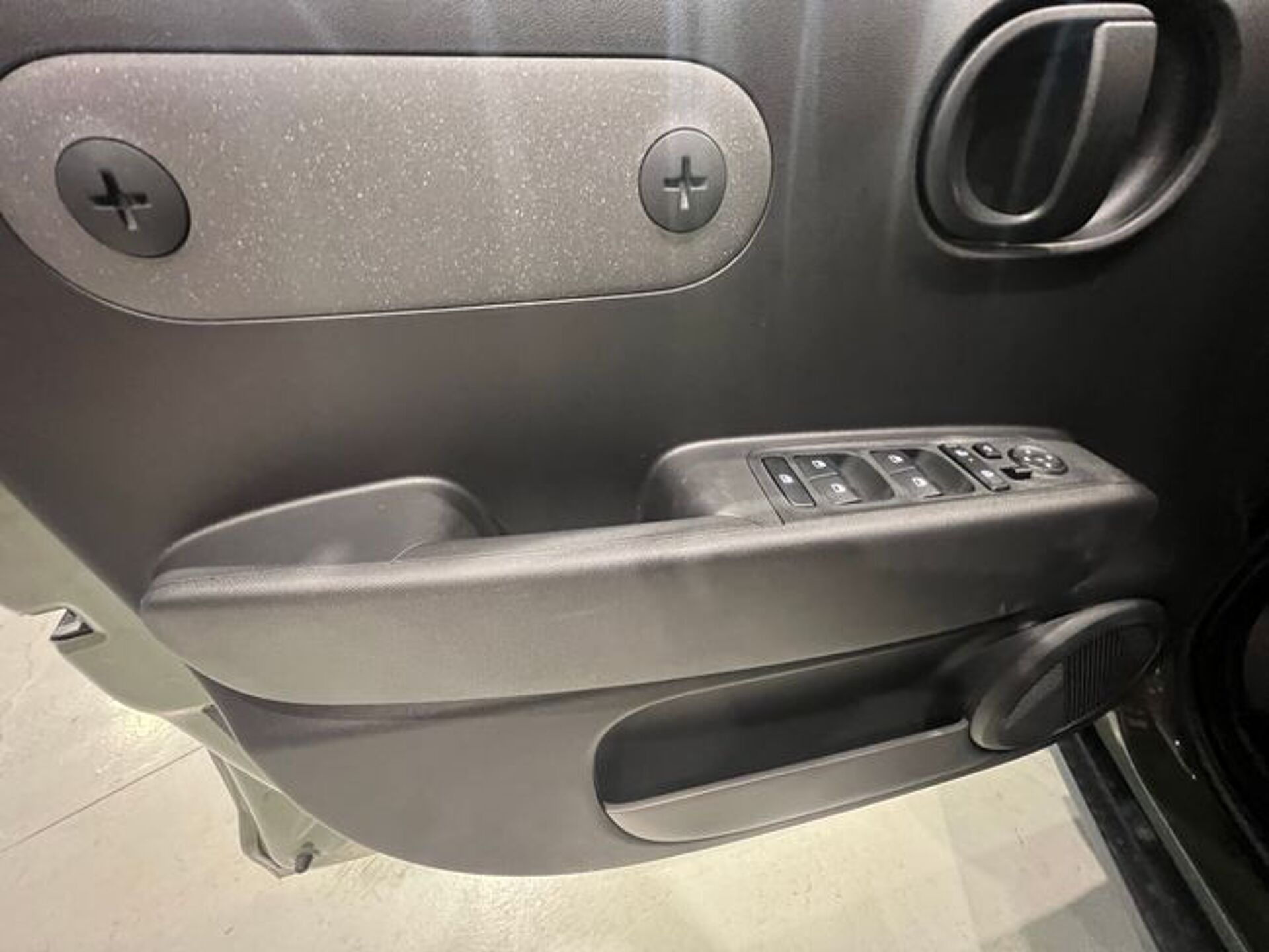 Imagen 3 de HYUNDAI Inster