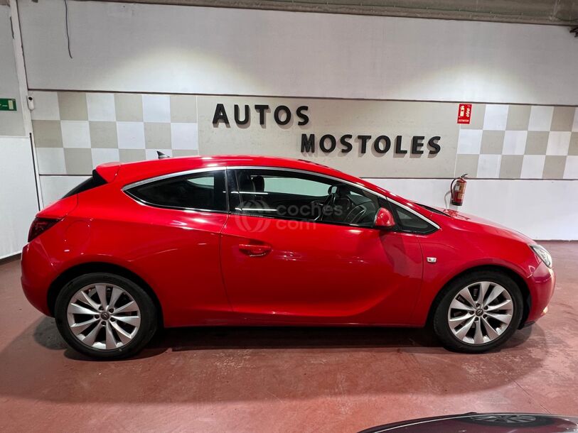Foto del OPEL Astra 1.7CDTi Excellence 130