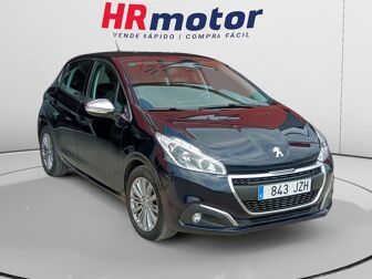 Imagen de PEUGEOT 208 1.2 PureTech S&S Allure 110