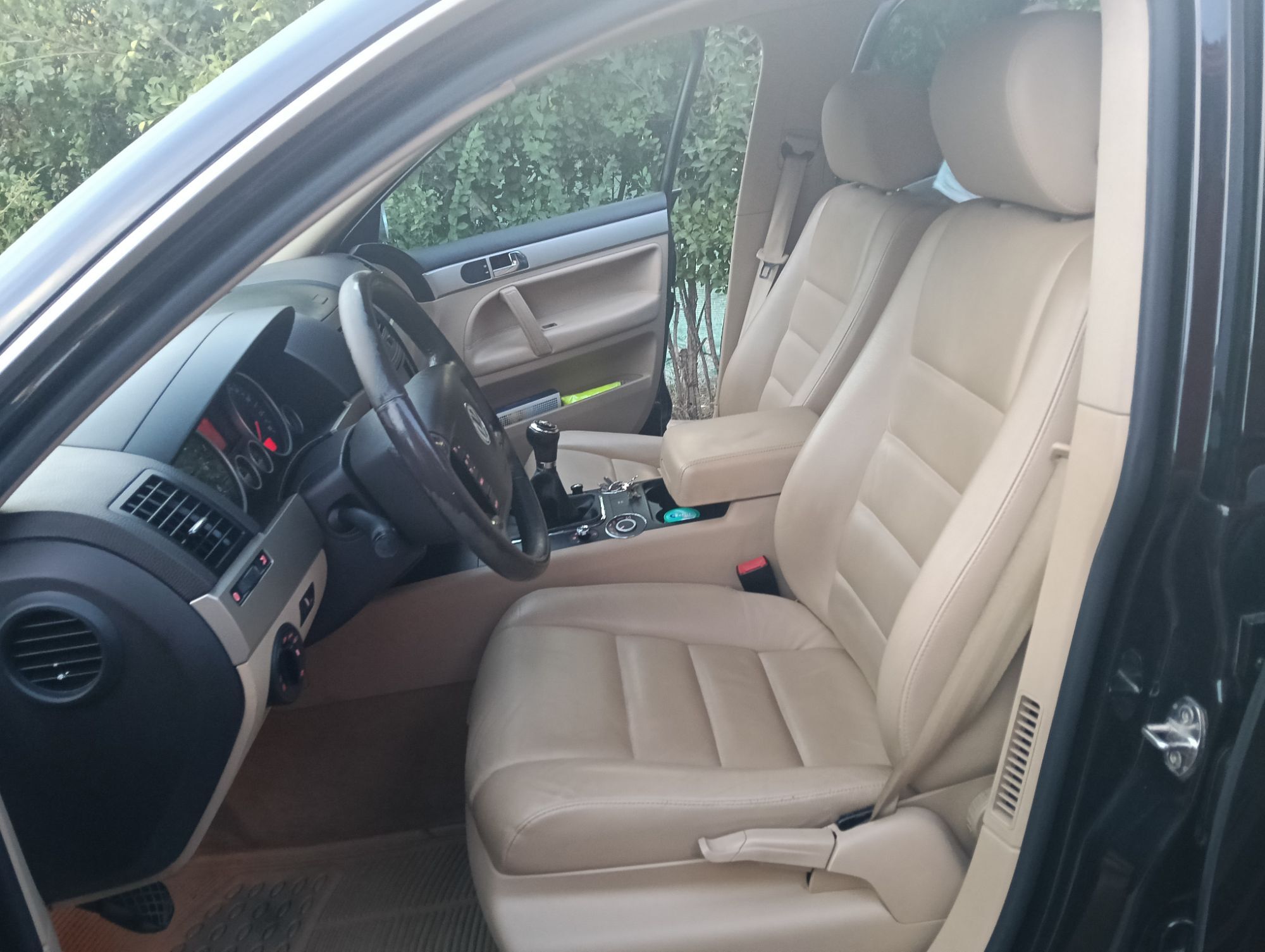 Foto del VOLKSWAGEN Touareg 2.5TDI R5 +Motion