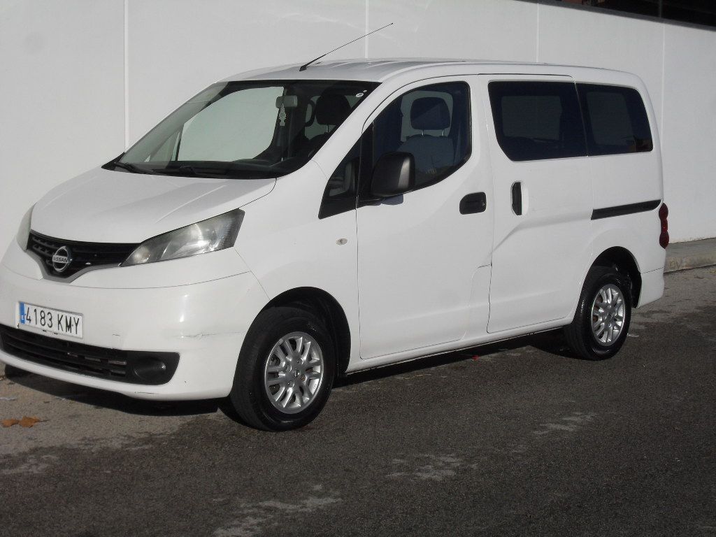 Foto del NISSAN NV200 Combi 5 1.5dCi A-C Gas Comfort