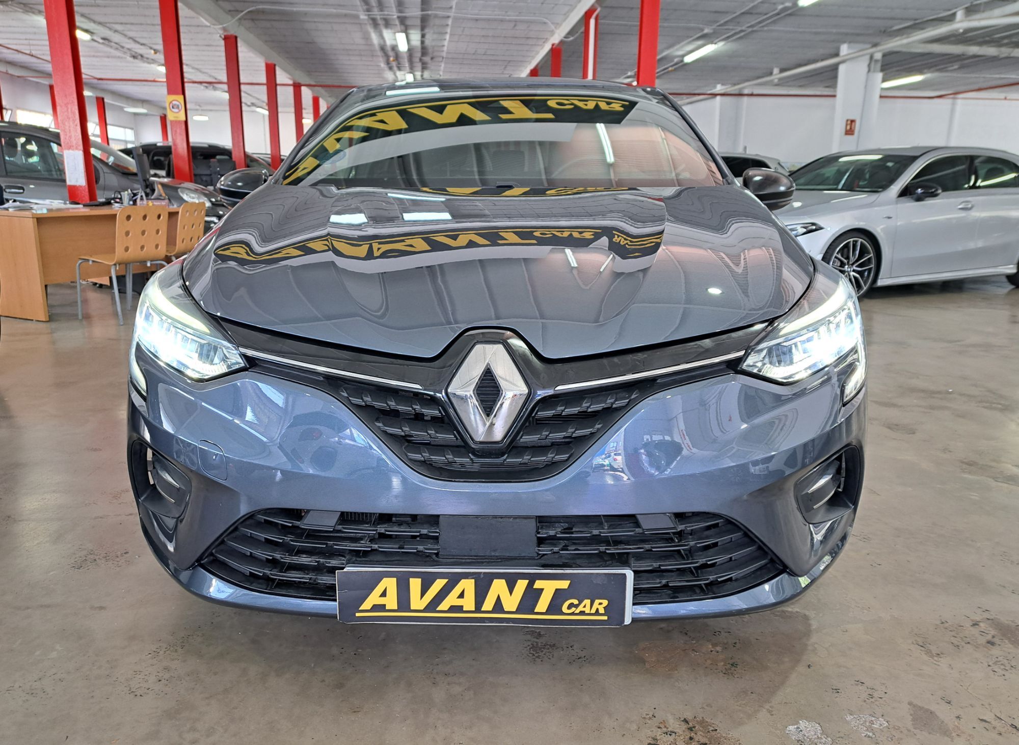 Foto del RENAULT Clio E-TECH Híbrido Zen 103kW
