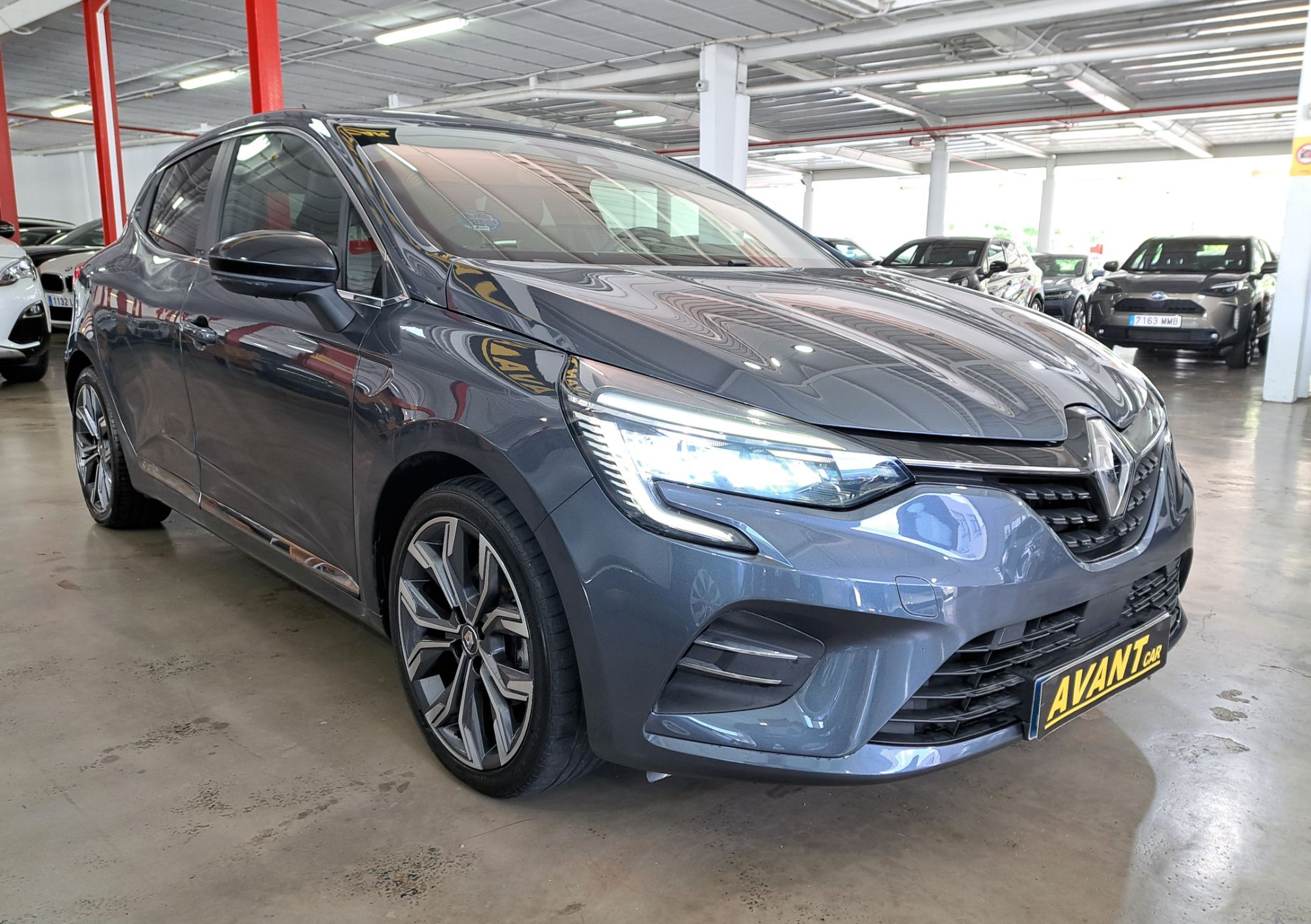 Foto del RENAULT Clio E-TECH Híbrido Zen 103kW