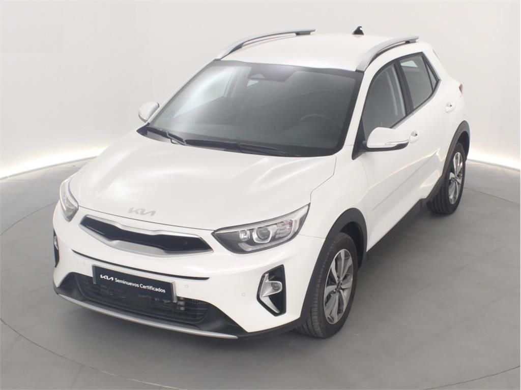 KIA Stonic (1.0 T-GDi MHEV Drive 74 kW (100 CV)) en Barcelona