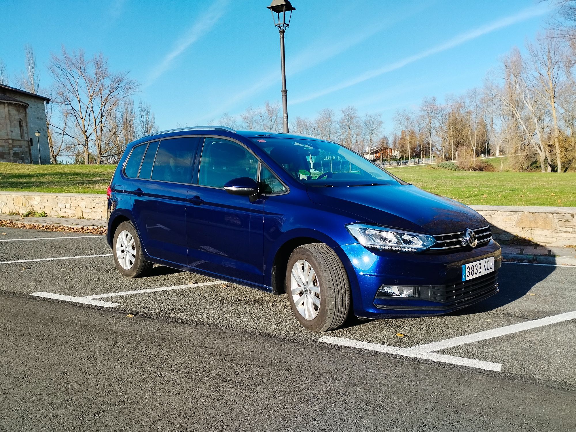 Foto del VOLKSWAGEN Touran 1.6TDI CR BMT Advance 85kW
