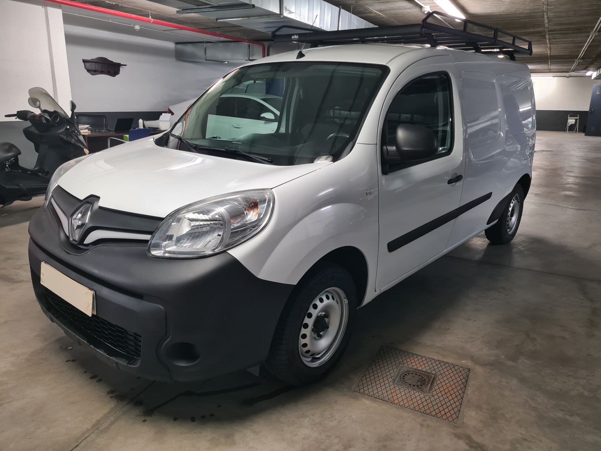 RENAULT Kangoo (Fg. Maxi 1.5Blue dCi 70kW 2pl.) en Madrid