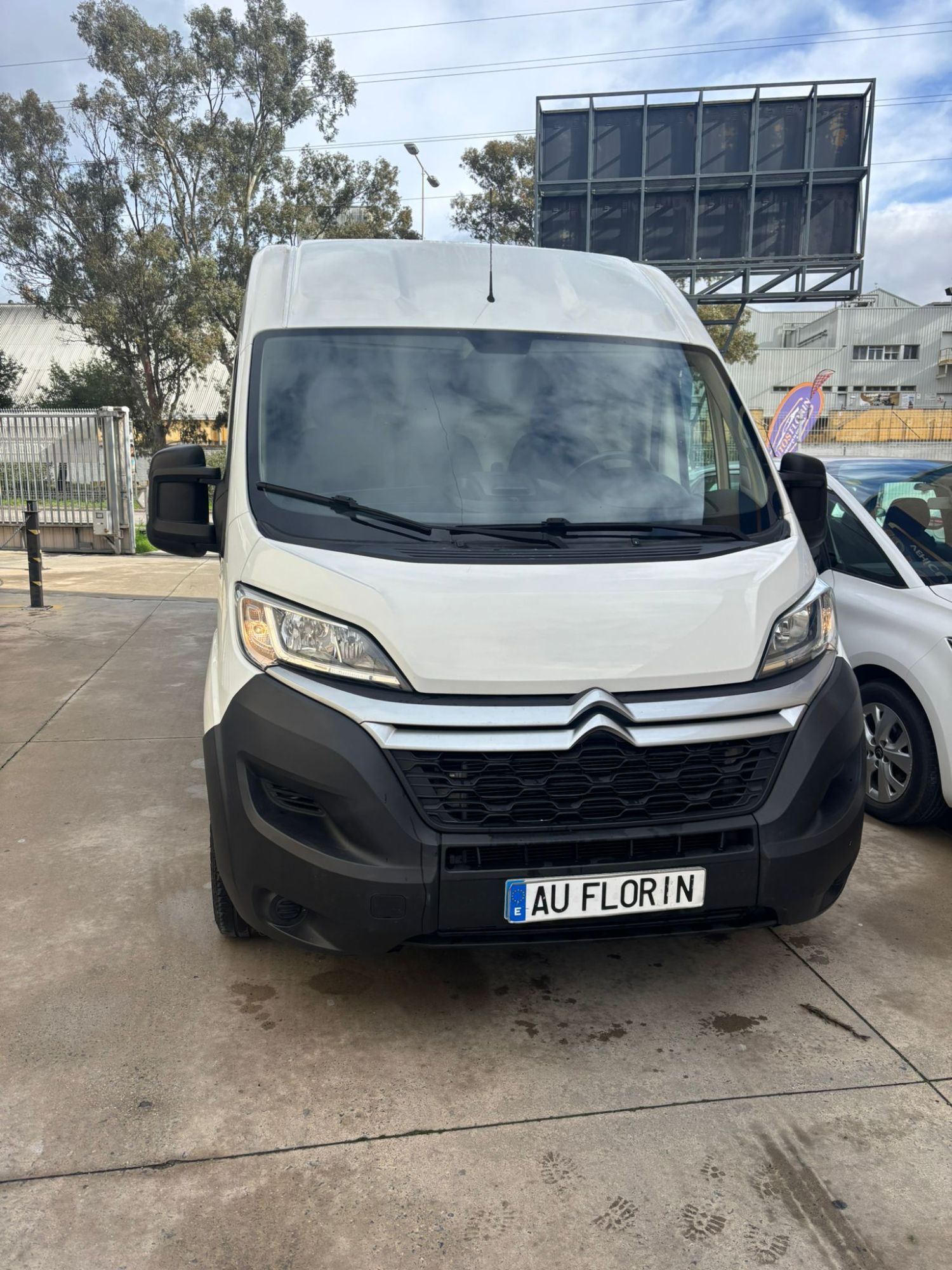 Foto del CITROEN Jumper Fg. 2.2BlueHDi 33 L2H2 S&S 140