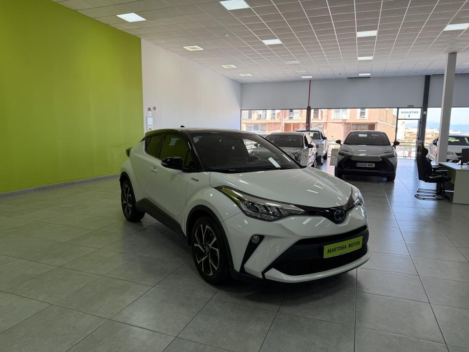 Foto del TOYOTA C-HR 125H Advance