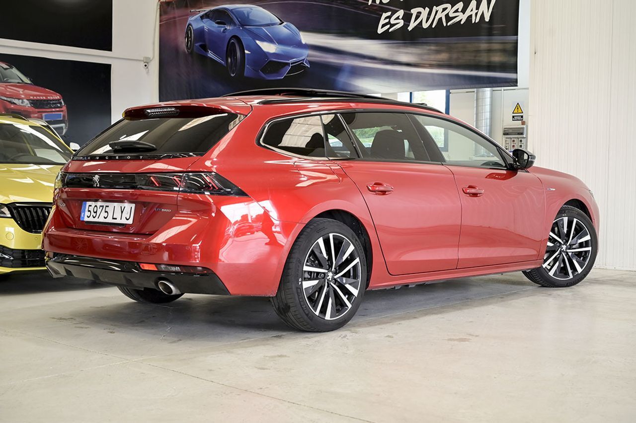 Foto del PEUGEOT 508 SW Hybrid 225 GT e-EAT8