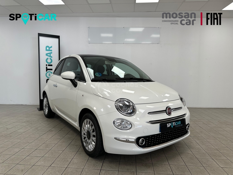 Foto del FIAT 500 C 1.0 Hybrid Red 52kW