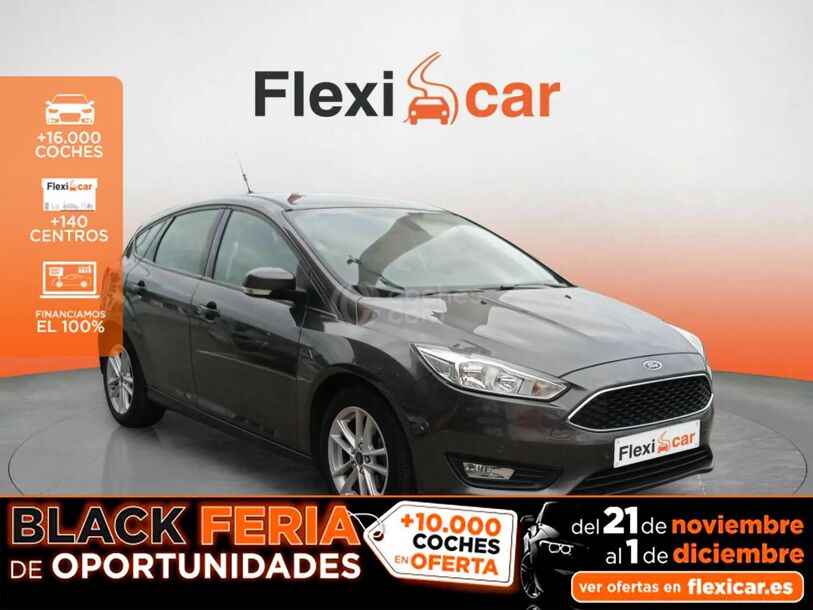 Foto del FORD Focus 1.0 Ecoboost Black&Red Edition 125