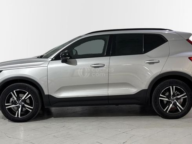 Foto del VOLVO XC40 B3 Core Dark Aut.