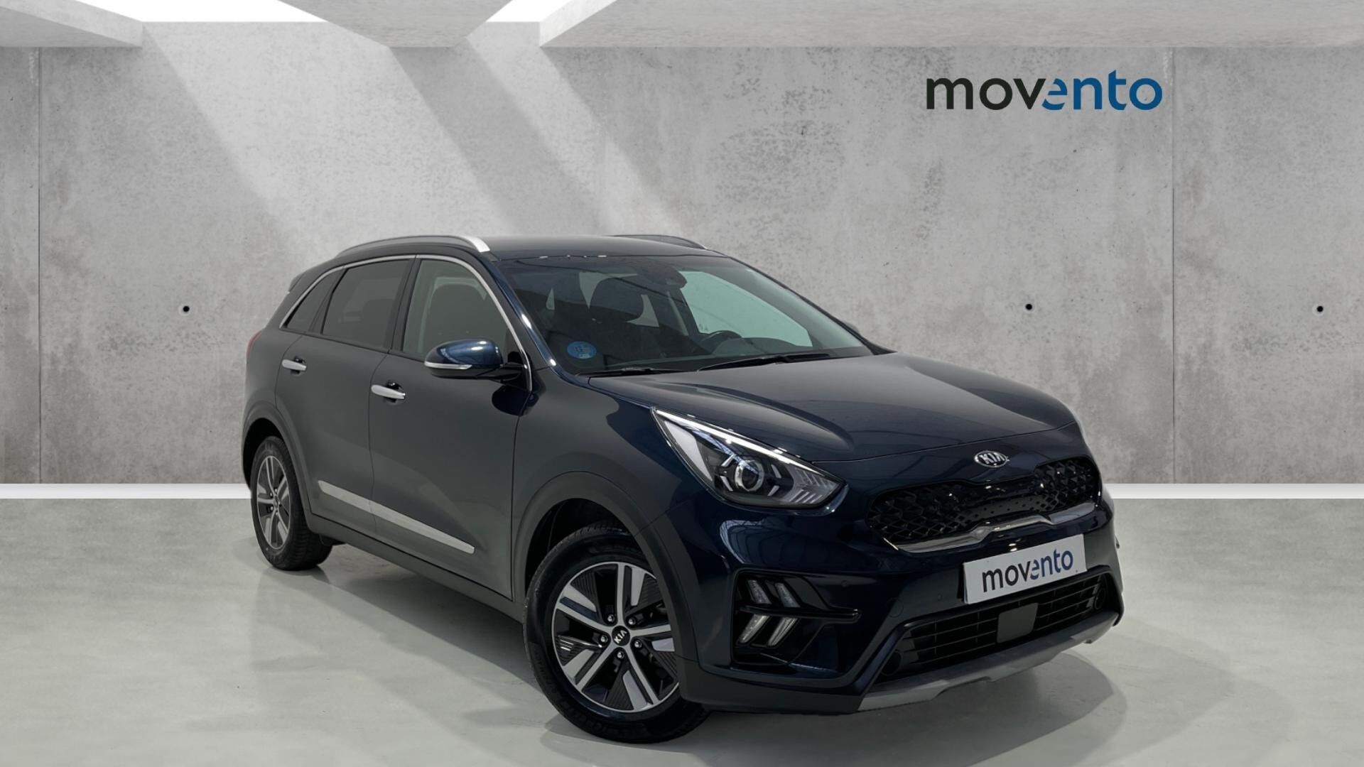 KIA Niro (1.6 GDi HEV Híbrido Drive 104 kW (141 CV)) en Barcelona