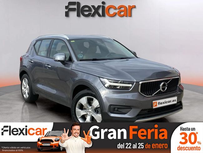 VOLVO XC40 (2.0 T4 AWD Momentum Auto) en Barcelona