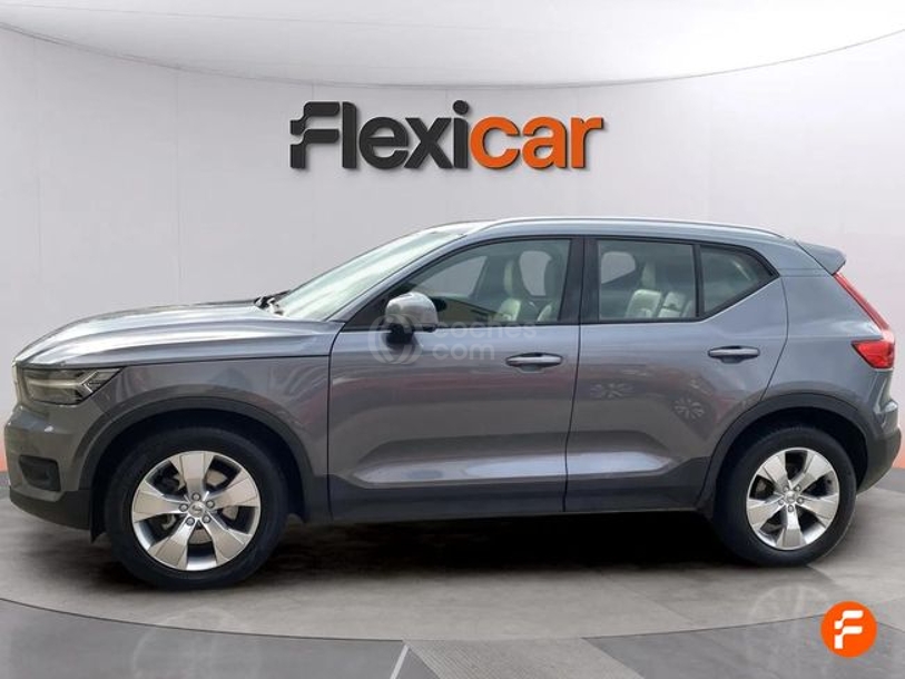 Foto del VOLVO XC40 T4 Momentum AWD Aut.